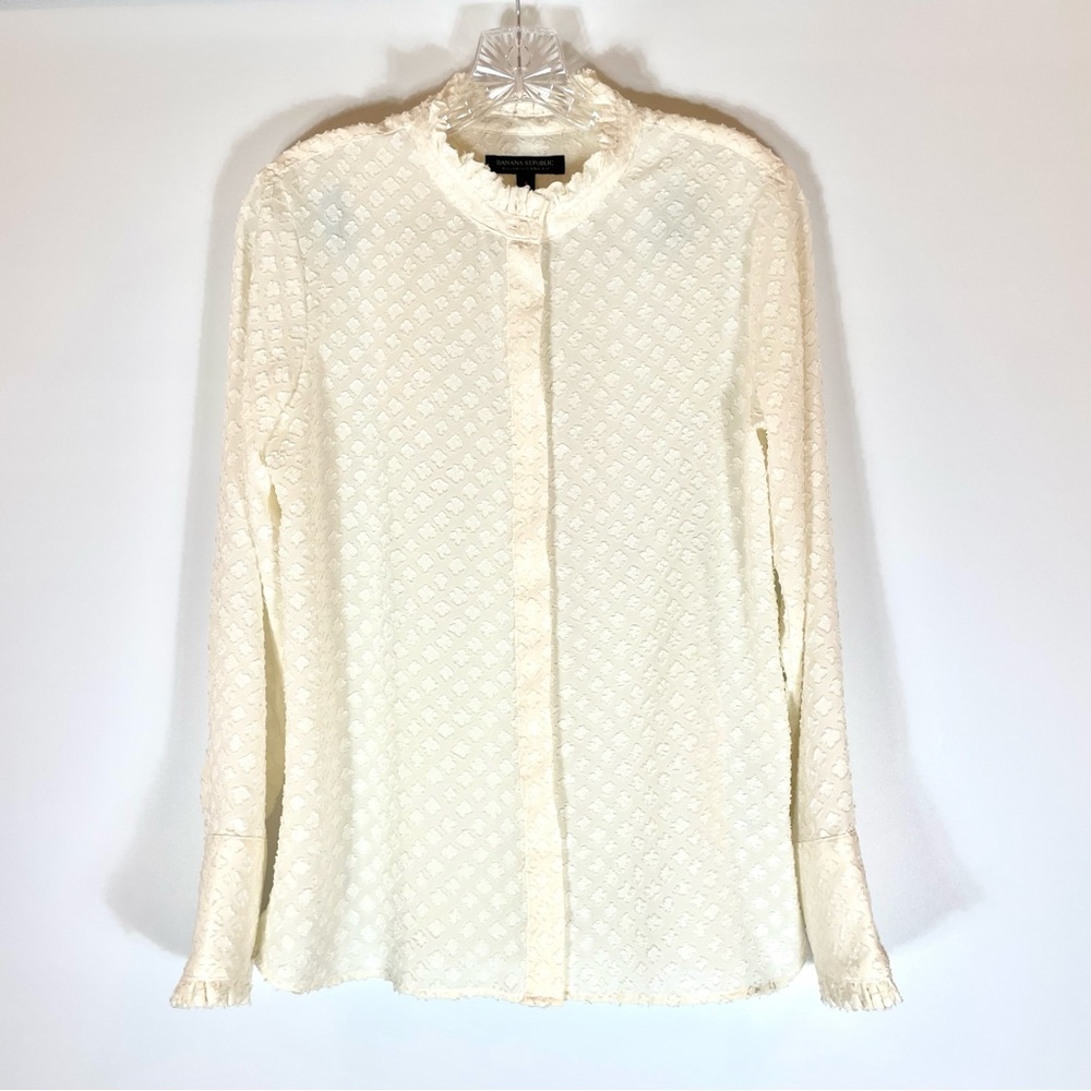 Banana Republic Dillon Classic Fit Button Down Blouse
